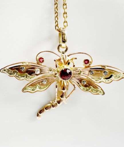 Gold and ruby dragonfly pendant "Evanie"