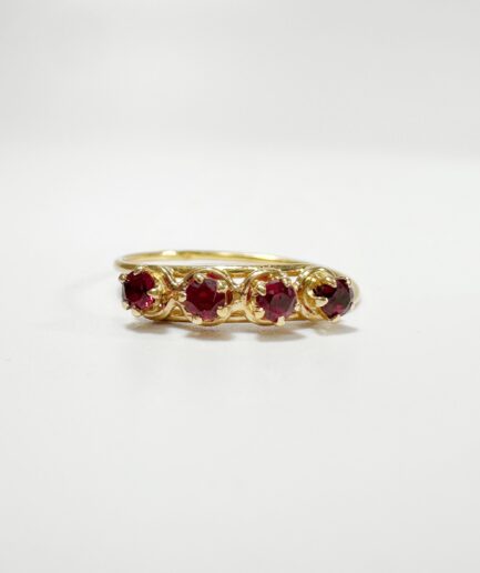 Bague or jaune et rubis "Miralie"